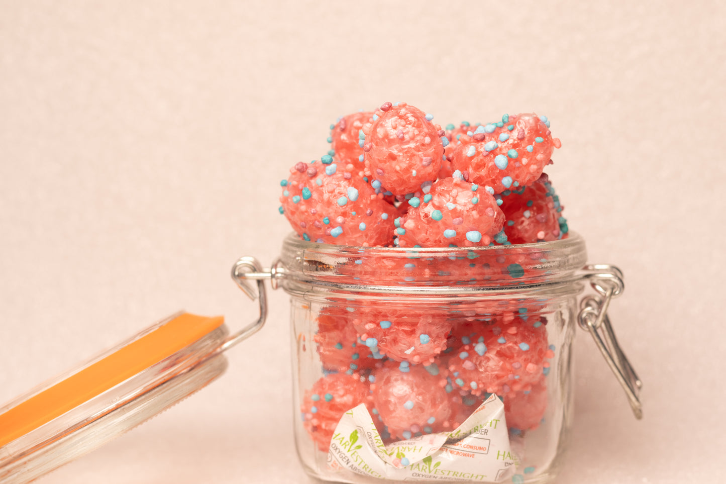 Freeze Dried Gummy Clusters